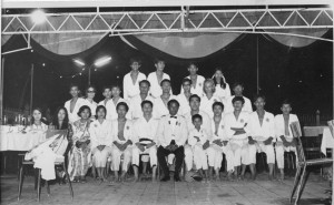 1969 Brunei. Grandmaster Kim first row, and sixth from the left.aster Kim